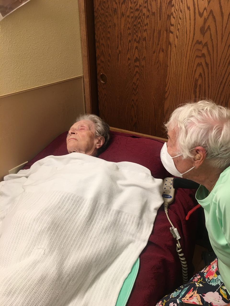 Norma (R) with her childhood friend Betty in nursing home. (Courtesy of Teresa McFarland)