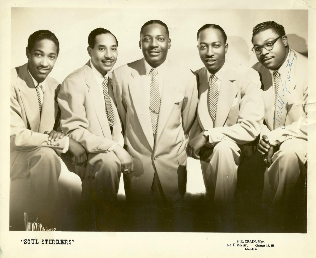 Sam Cooke (far L) with the Soul Stirrers in “How They Got Over.” (First Run Features)