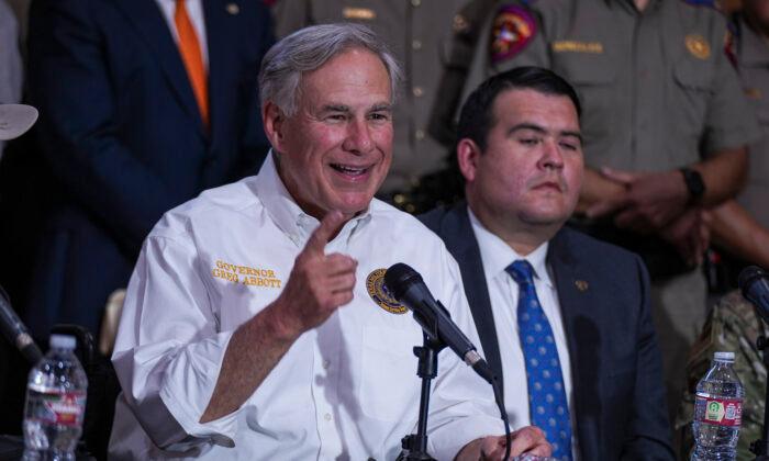 Texas Governor Calls for Legislators to Examine School Safety, Mental Health in Wake of Mass Shooting