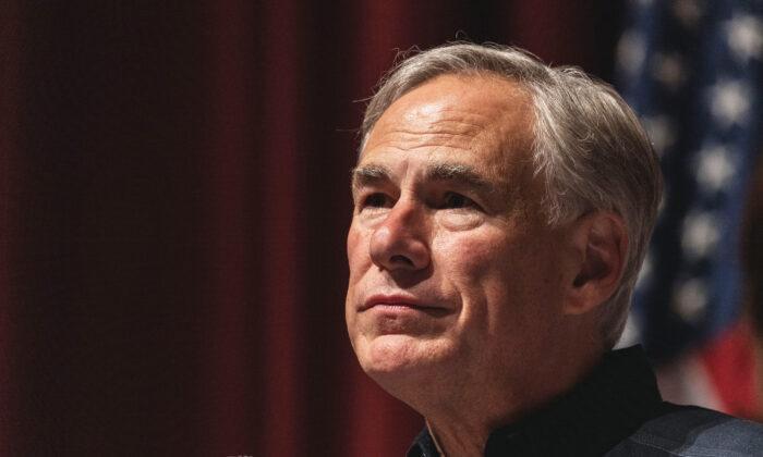 Texas Governor Calls for School Rapid Response Training After Uvalde Shooting