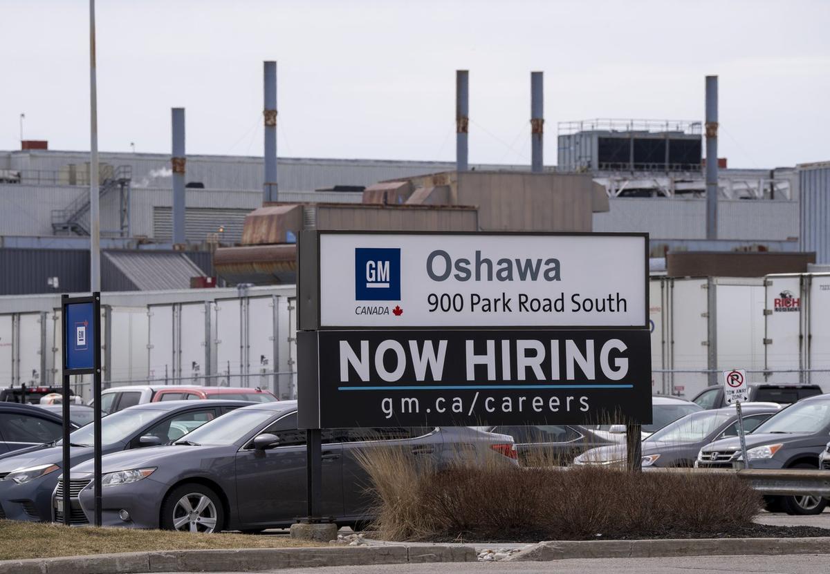 Job Vacancies Hit Record High of More Than 1 Million in March: StatCan
