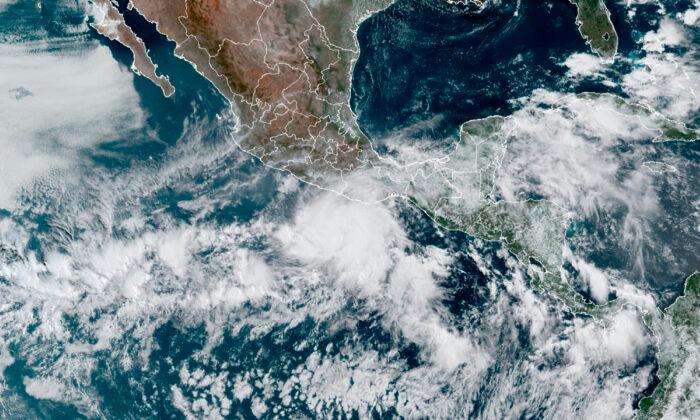 First Hurricane of 2022, Agatha Heads for Mexico Tourist Towns