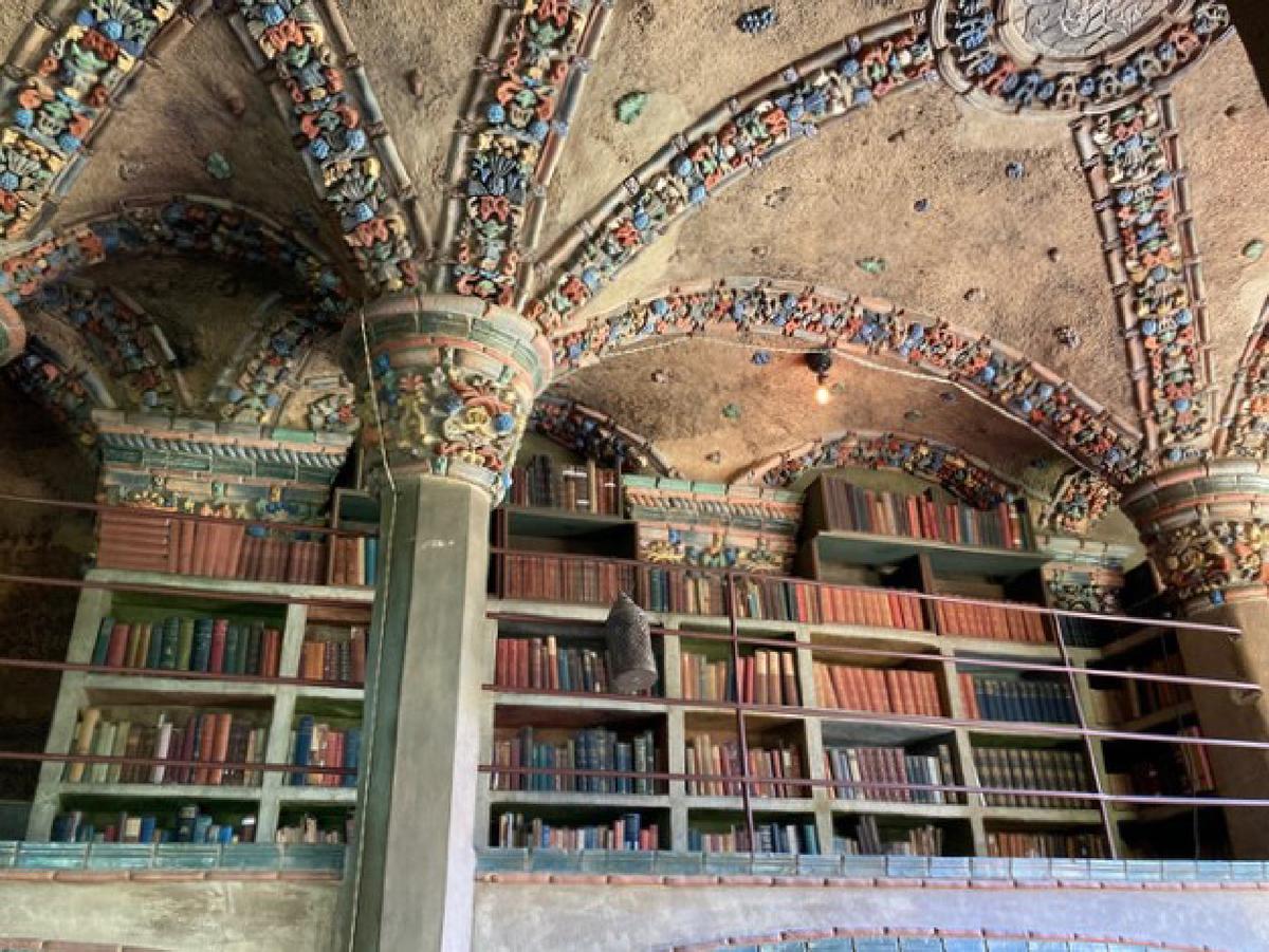 Henry Chapman Mercer's 6,000-volume book collection is on display at Fonthill Castle in Doylestown, Pennsylvania. (Bill Neely.)