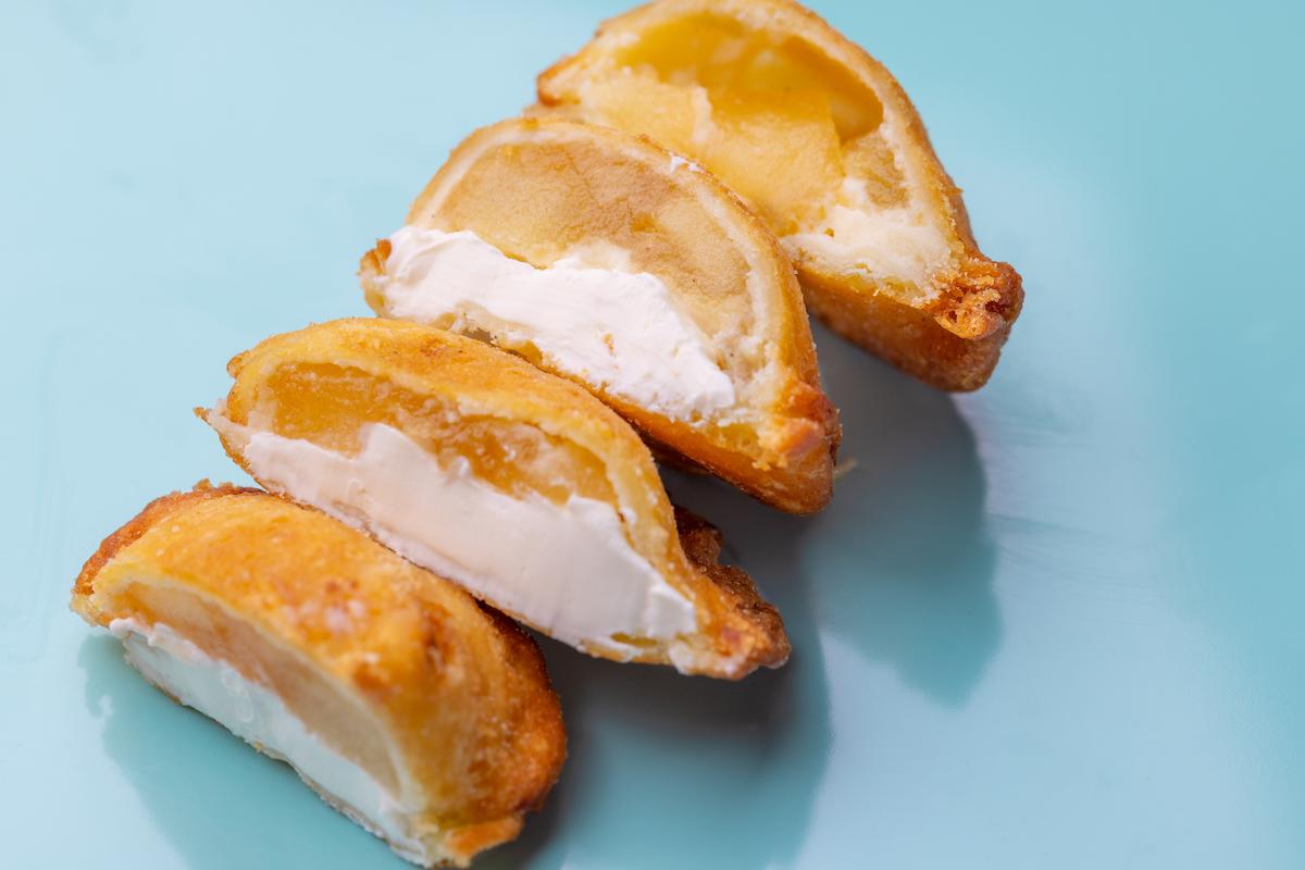 A creative take on pie a-la-mode fills fried-to-order hand pies with housemade mascarpone ice cream. (Jakob Layman)