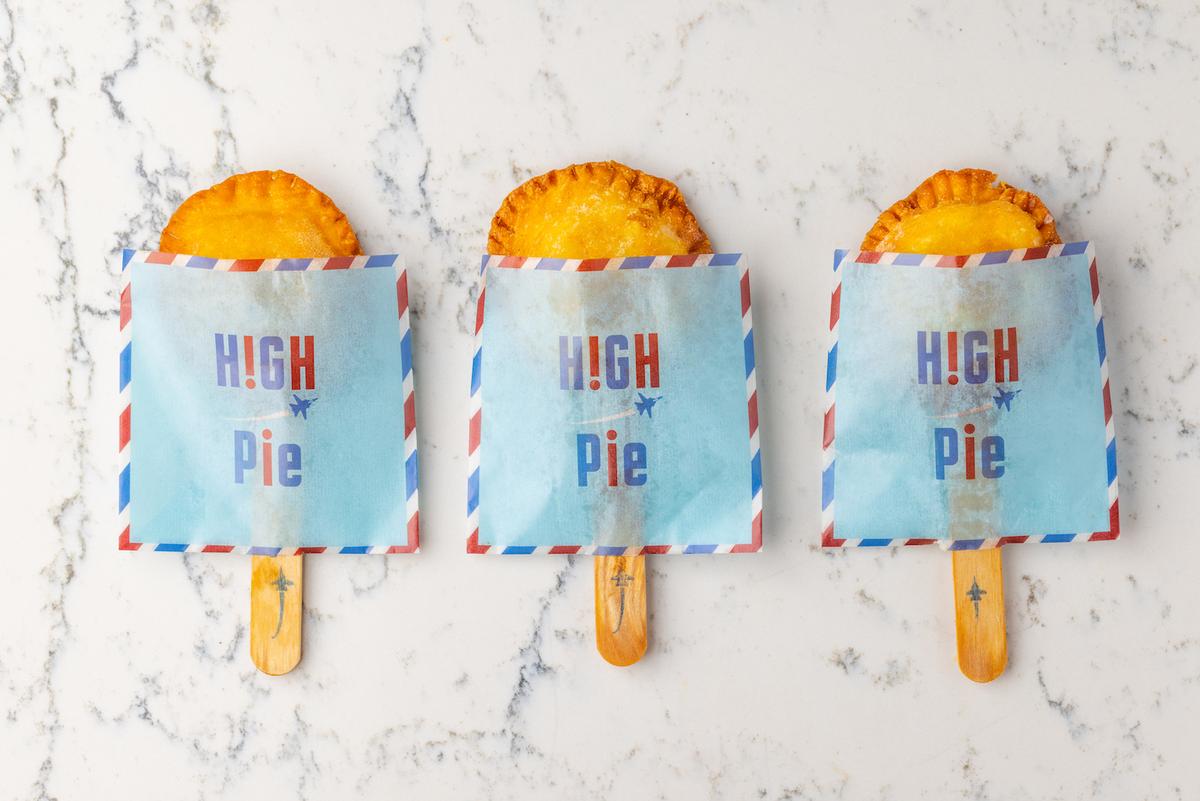 The namesake HIGH-Pies are made with local fruits and served in 1950s military-inspired packaging. (Jakob Layman)