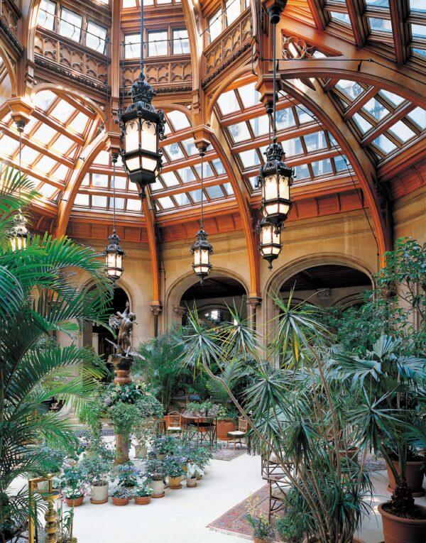 Palms dominate the Winter Garden. (Courtesy of The Biltmore Company)