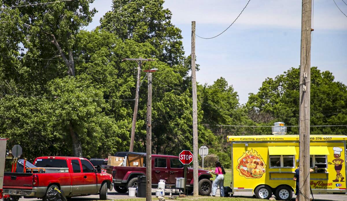 Agency: 1 Dead, 7 Injured in Oklahoma Festival Shooting