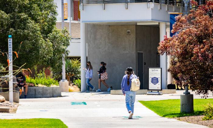 California Bill Allowing Mexico Residents to Pay In-State Tuition at Community Colleges Poised to Become Law