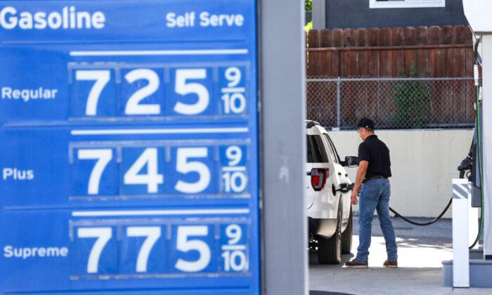California Gas Prices Dip Slightly After Retailers Permitted to Use Cheaper ‘Winter Blend’