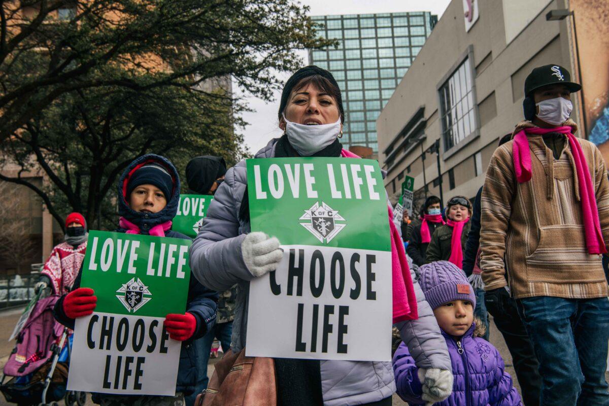 Pro-life demonstrators march during a "Right to Life" rally in Dallas on Jan. 15, 2022. (Brandon Bell/Getty Images)
