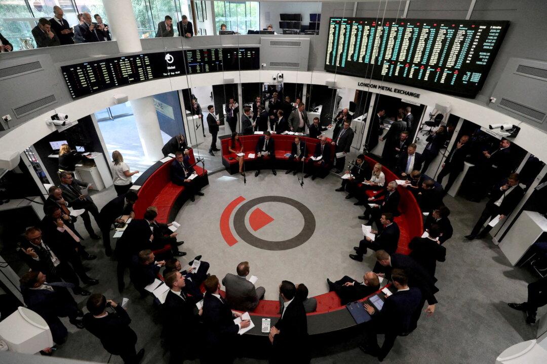 Hedge Fund Elliott Sues LME for $456 Million Over Nickel Trading Halt