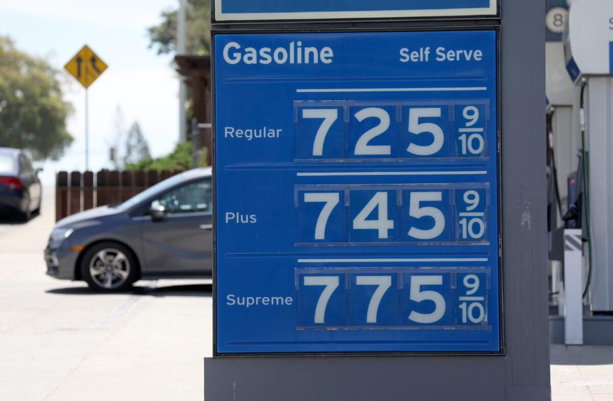 Gas prices over $7.00 a gallon are displayed at a Chevron gas station in Menlo Park, Calif., on May 25, 2022. (Justin Sullivan/Getty Images)