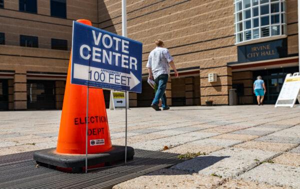 Voters head to the polls at Irvine City Hall in Irvine, Calif., on June 7, 2022. (John Fredricks/The Epoch Times)