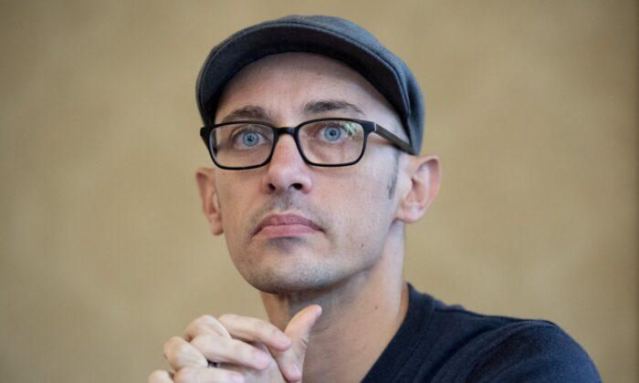 Shopify CEO Vows to Fight CRA Demand for Six Years of Canadian Merchant Records