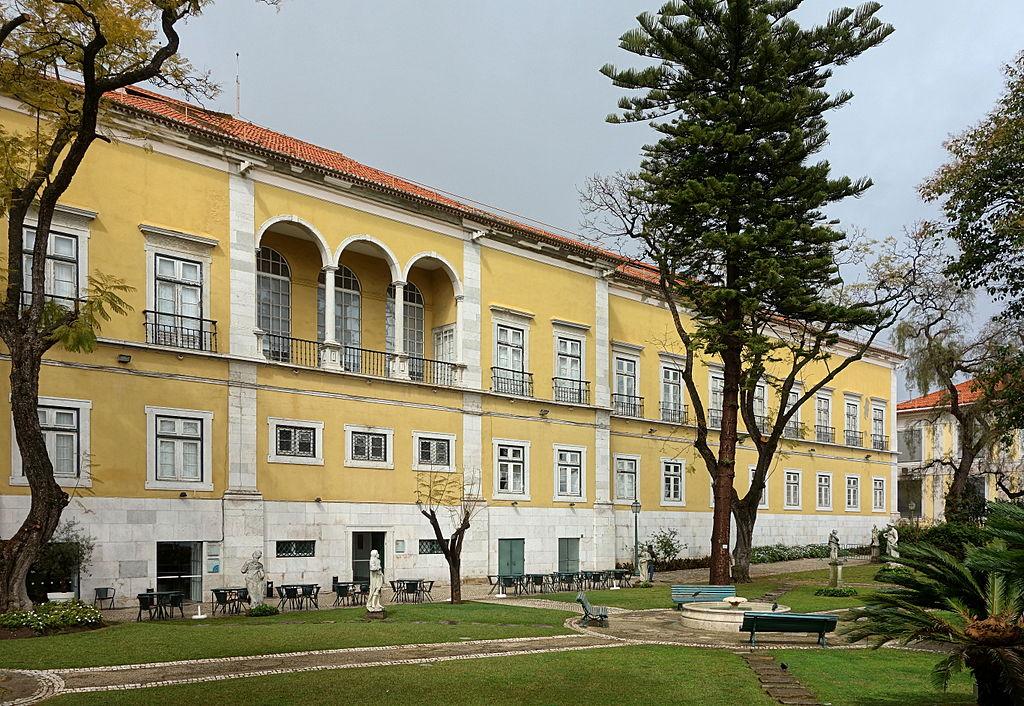 Front façade of the National Antique Art Museum of Lisbon. (Public Domain)