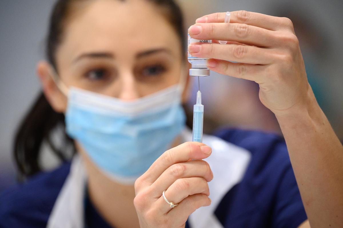 COVID-19 Vaccines Can Make Women's Periods Longer: Study
