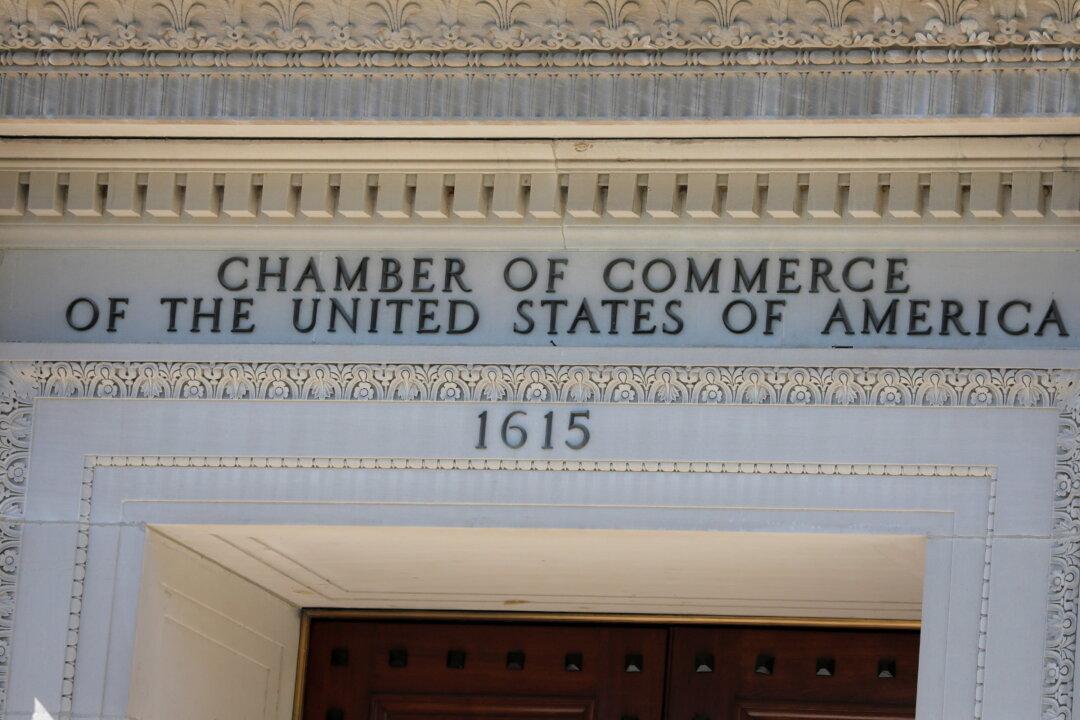 US Chamber of Commerce Calls UAW Strike a ‘Natural Result’ of Biden’s Pro-Union Bias