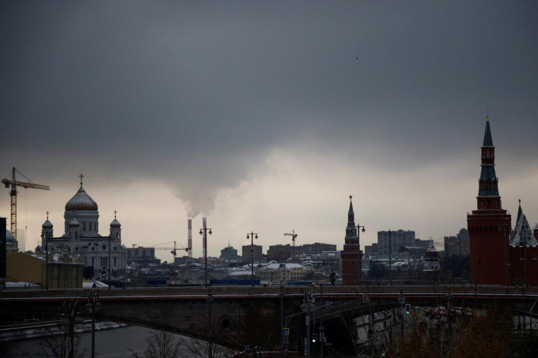 Russian Manufacturing Activity Returns to Growth in May: PMI