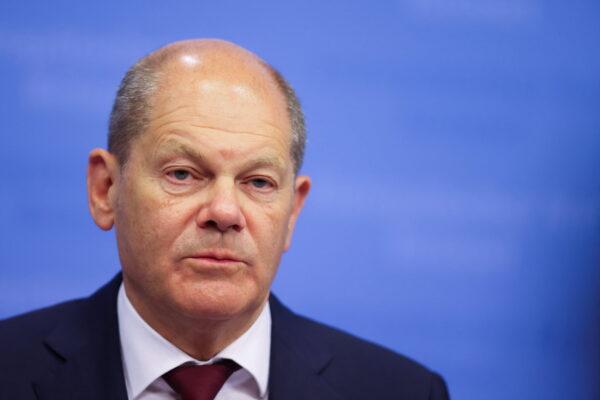 German Chancellor Olaf Scholz attends a news conference during a European Union leaders summit in Brussels on May 31, 2022. (Johanna Geron/Reuters)