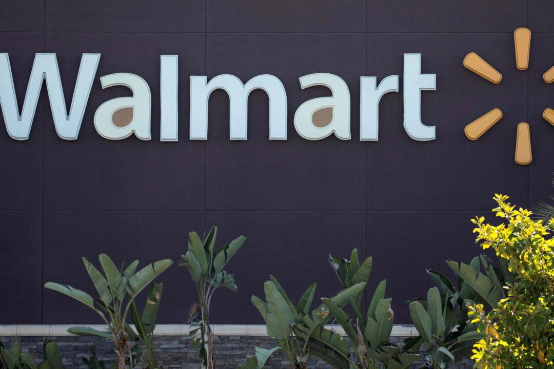 Walmart to Add 4,000 Jobs With 4 New US Fulfillment Centers