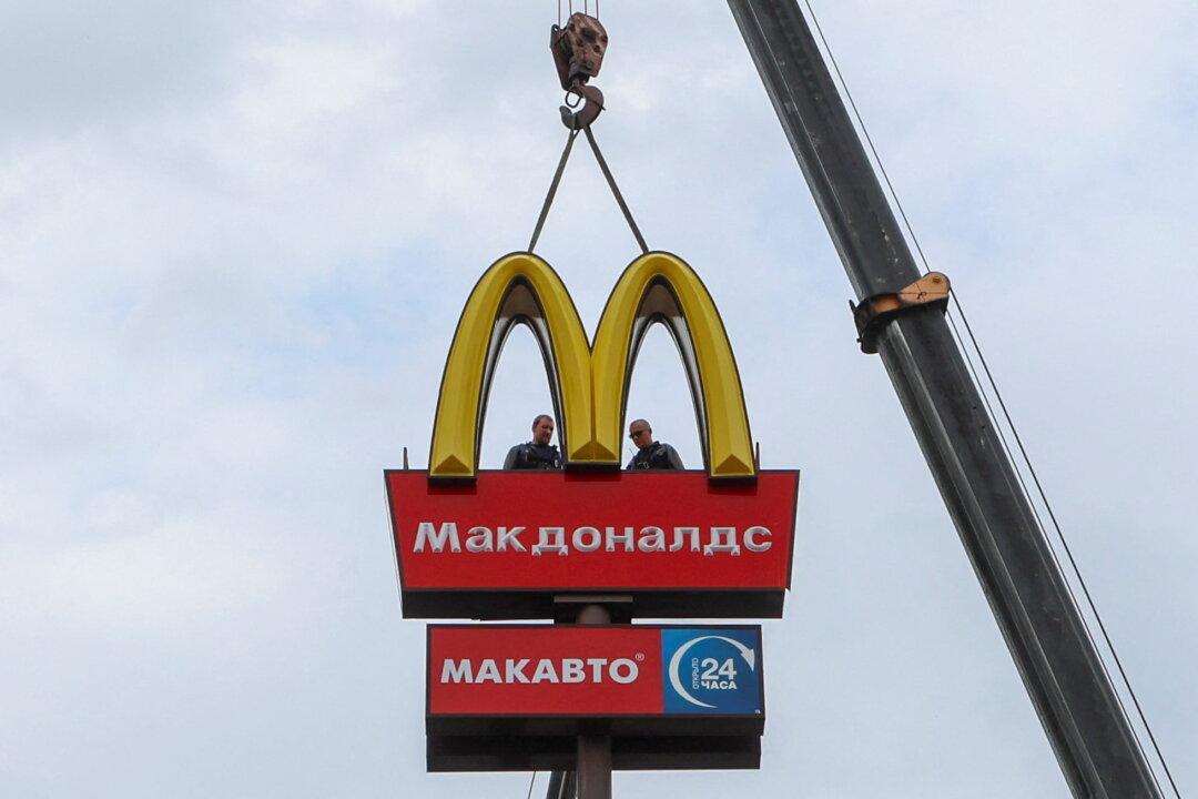 Golden Arches Make Way for Hamburger and Fries After McDonald’s Russian Exit