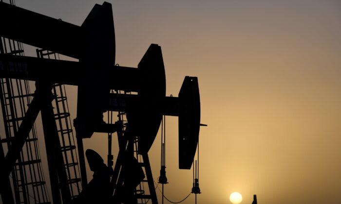 Oil Prices Ease to Near 2-month Lows on China Demand Fears, Dollar Strength