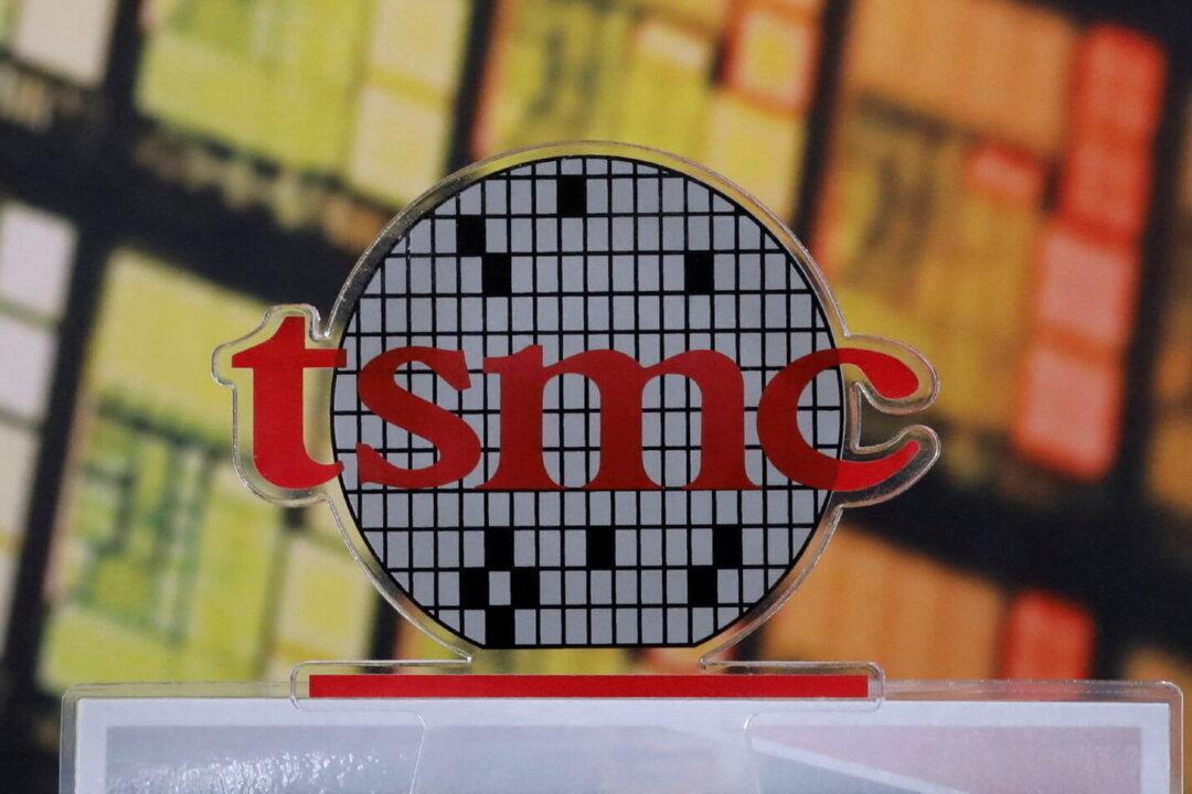 TSMC Says It Will Have Advanced ASML Chipmaking Tool in 2024