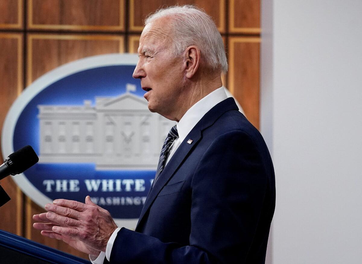 U.S. President Joe Biden announces the release of 1 million barrels of oil per day for the next six months from the U.S. Strategic Petroleum Reserve, as part of administration efforts to lower gasoline prices, during remarks in the Eisenhower Executive Office Building’s South Court Auditorium at the White House in Washington, on March 31, 2022. (Kevin Lamarque/Reuters)