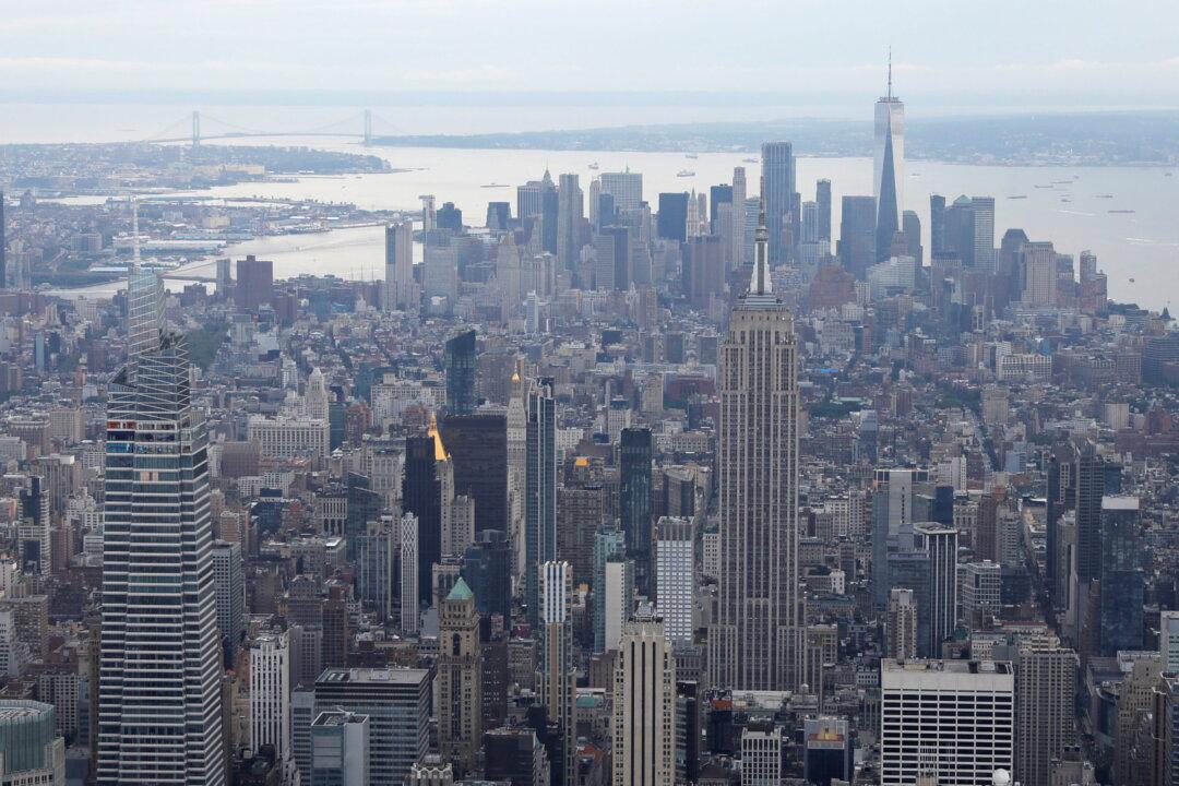 US Business Borrowing for Equipment Rises 16 Percent in May: ELFA