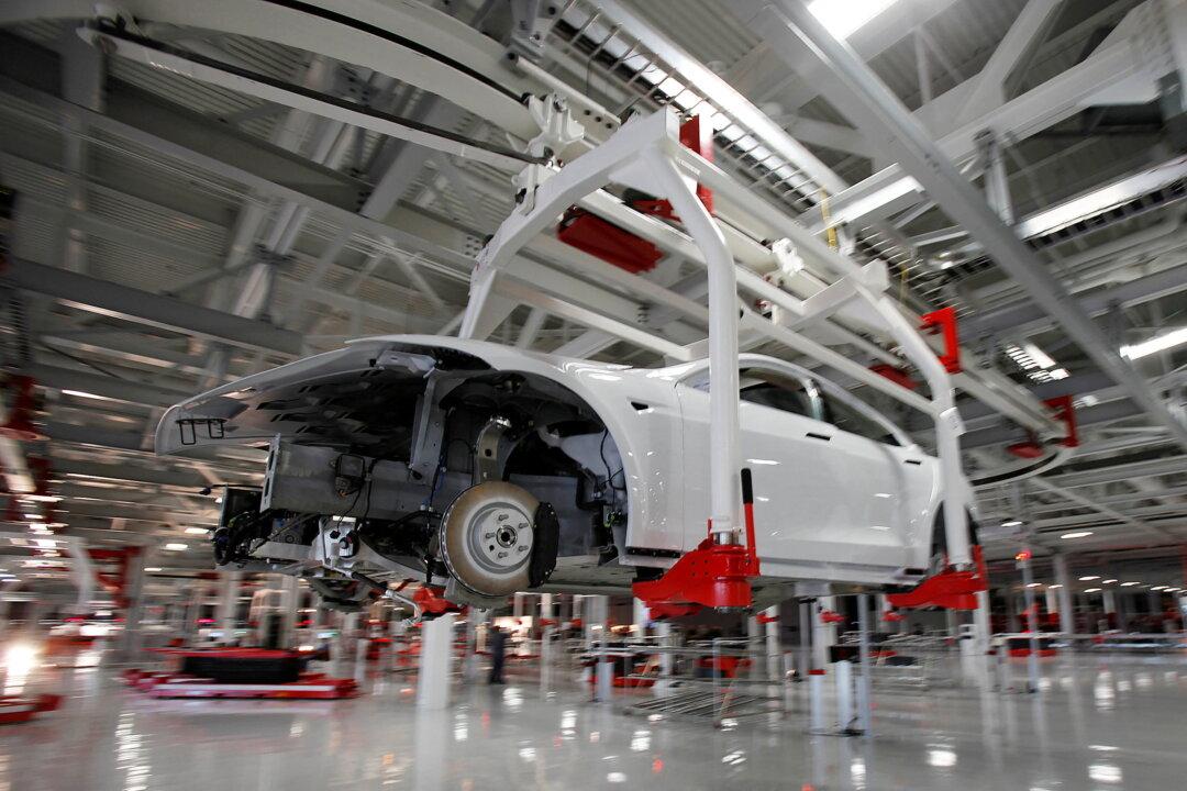 Factory Activity Shrinks, Employment Index Falls Into Recession Territory for First Time Since Pandemic