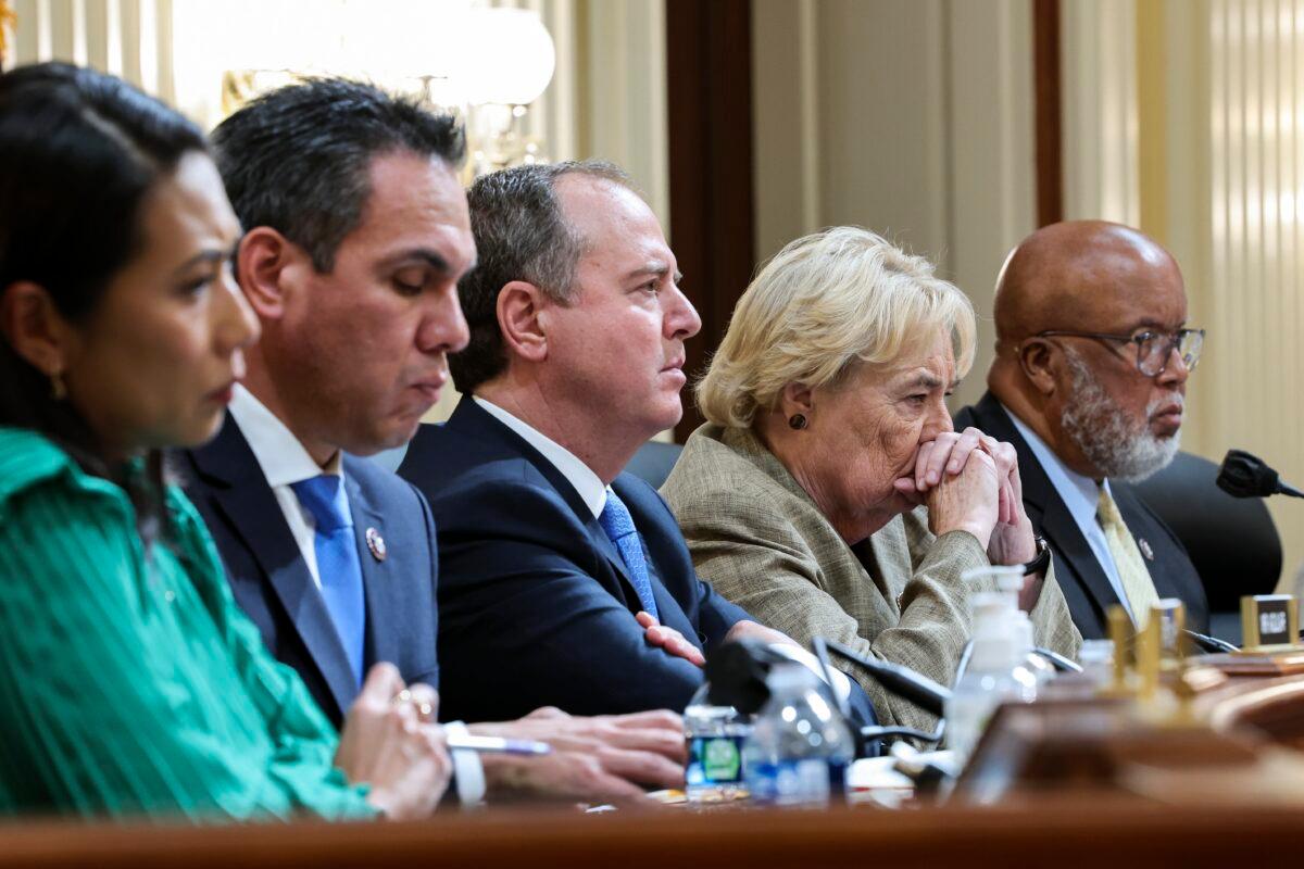 (L–R) Rep. Stephanie Murphy (D-Fla.), Rep. Peter Aguilar (D-Calif.), Rep. Adam Schiff (D-Calif.), Rep. Zoe Lofgren (D-Calif.), and Rep. Bennie Thompson (D-Miss.), Chair of the Select Committee to Investigate the January 6th Attack on the U.S. Capitol, listen during a hearing held on investigating the events of Jan. 6, 2021, in Washington on June 9, 2022. (Win McNamee/Getty Images)