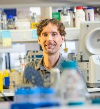 Dr Chris Rinke from the University of Queensland's School of Chemistry and Molecular Biosciences. (Image supplied by University of Queensland)