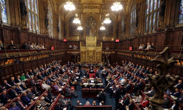MPs Will Investigate House of Lords Membership, Size, Effectiveness