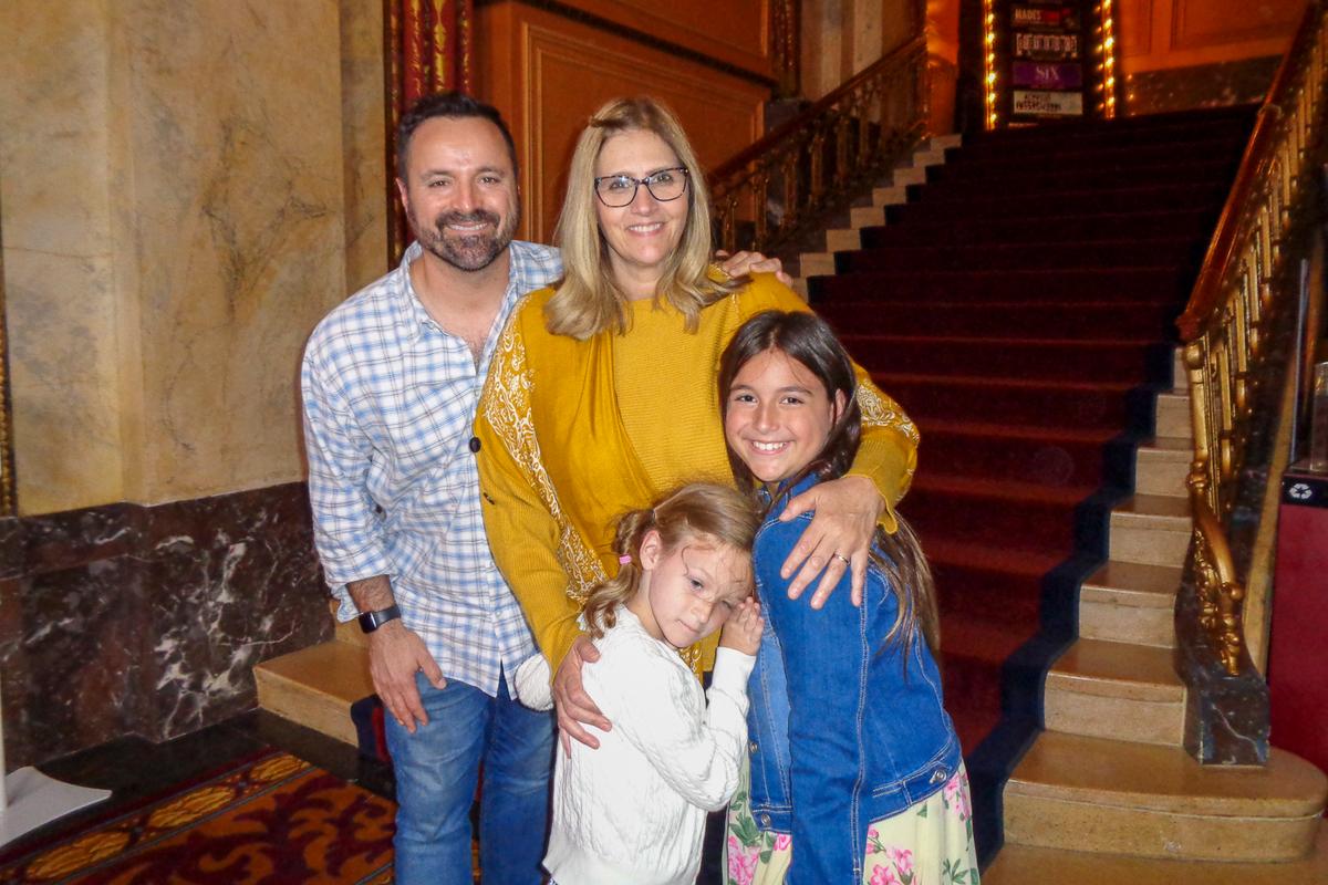 Business Owner Says Shen Yun’s Uplifting Message Is Important for the World to See