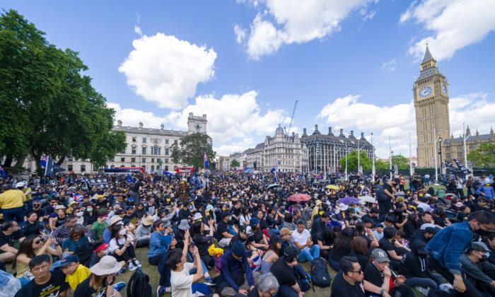 Thousands of Hongkongers Gather in London Parliament Square to Commemorate the 3-year Anniversary of the Anti-Extradition Movement