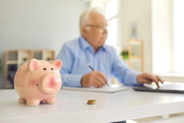 You can use 4% rule to calculate whether you are financially prepared for retire. (Studio Romantic/ShutterStock)