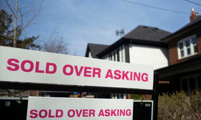 15% Drop in Average Canadian Home Price Expected by the End of 2023: Report