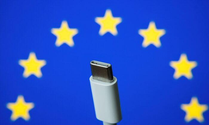 John Robson: EU’s Plan to Standardize on USB-C Ports Solves a Problem the Market Already Solved