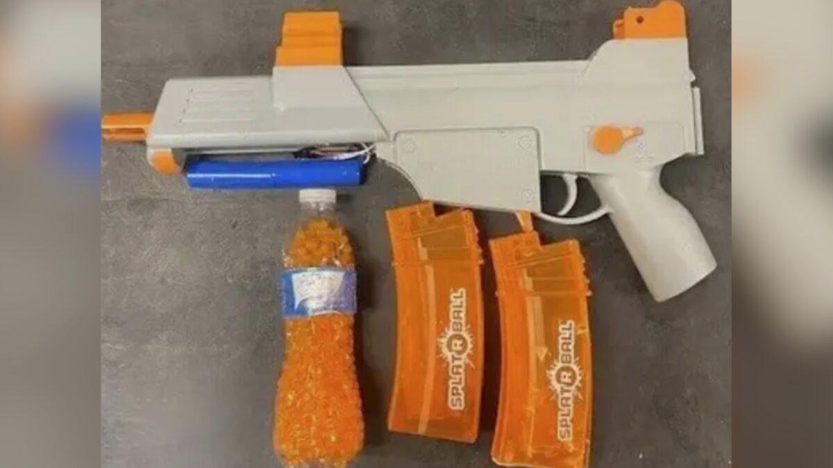 A SPLATRBALL Water Bead Blaster was recovered at the murder scene. (Courtesy of Akron Police Department)