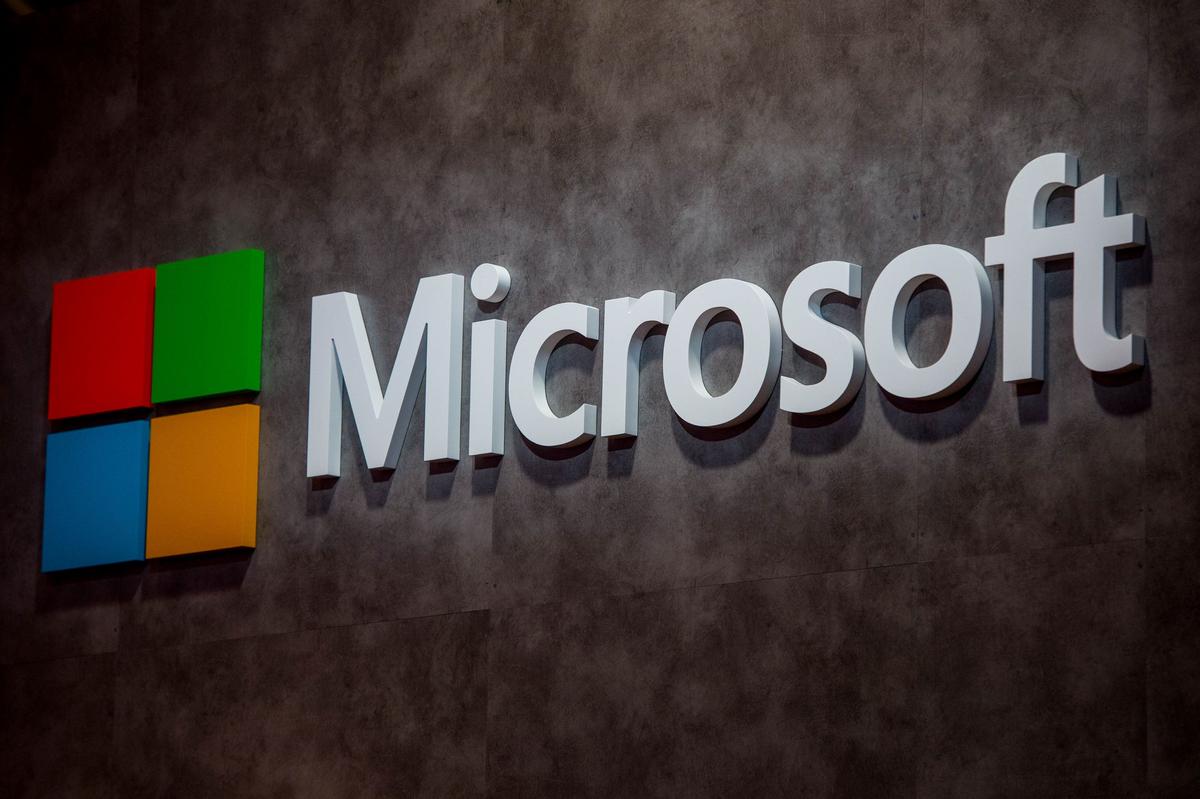 Demand Surges For Pirated Microsoft Products in Sanctions-Hit Russia