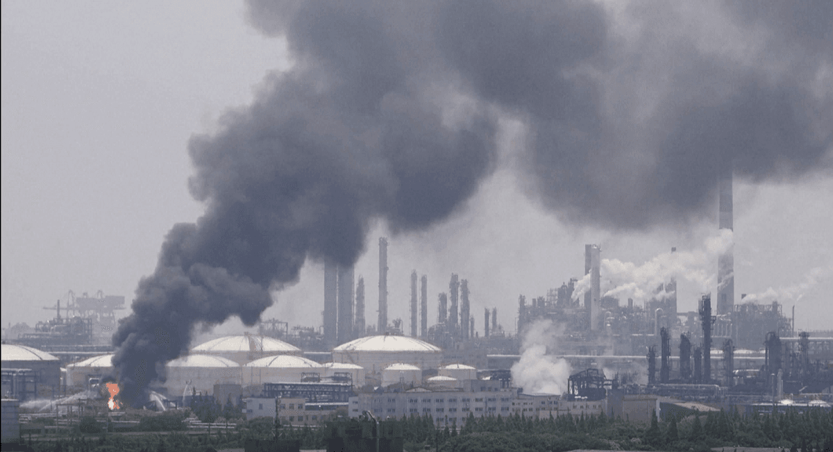 Fire Breaks Out at Sinopec Shanghai Petrochemical Plant