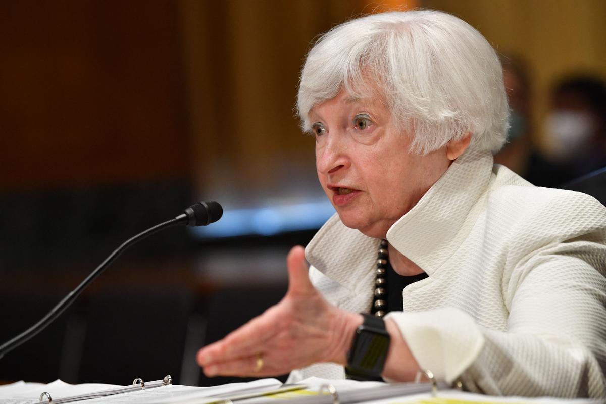 Yellen Tells IRS Not to Target Middle-Income Americans With Audits as Crackdown Fears Swirl