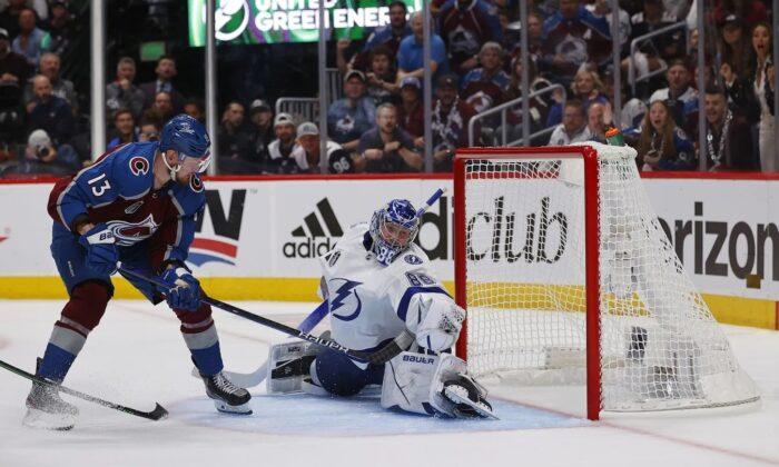 Avalanche Bury Lightning 7–0 in Game 2 Rout