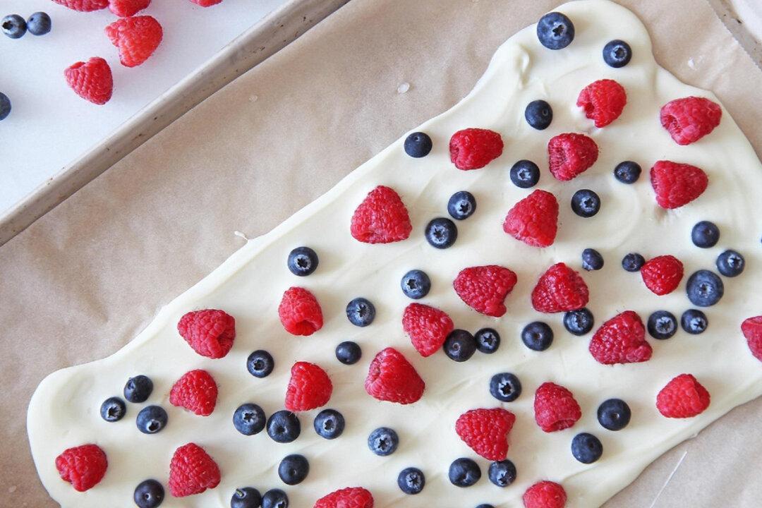 Red, White and Blue Chocolate Bark for the Fourth of July