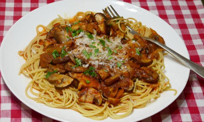 Mushroom Bolognese Features Rich Flavors