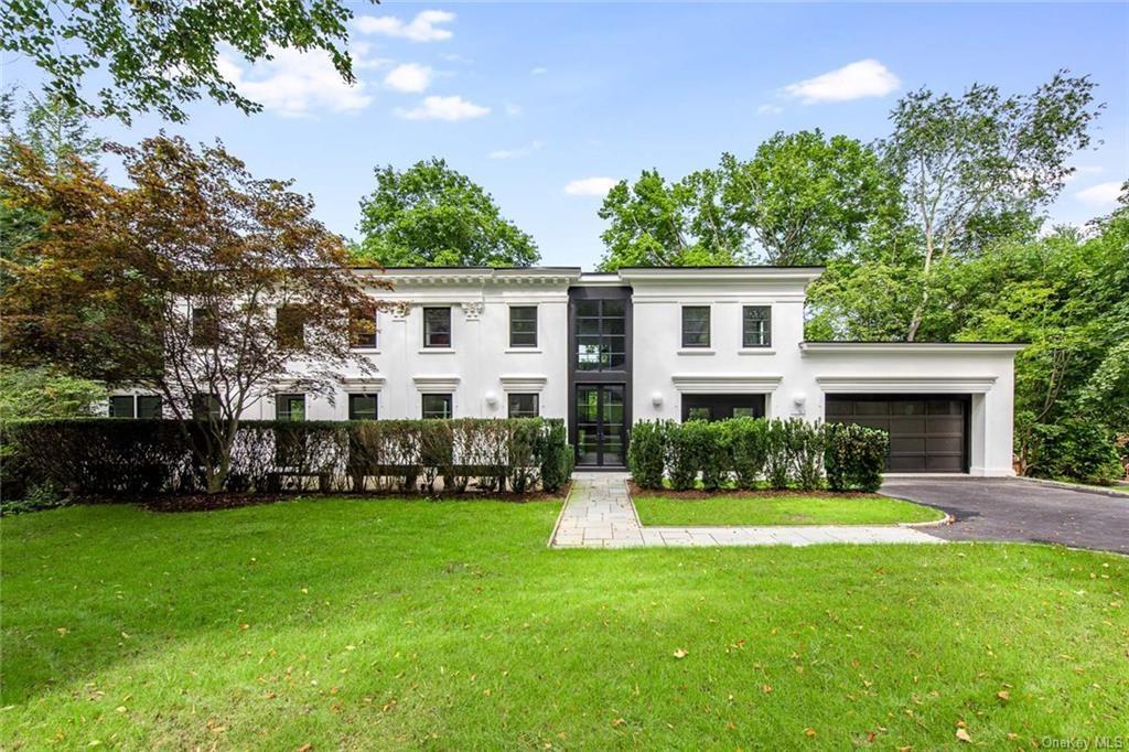 A $3.43 million single-family home that recently sold in Scarsdale, NY. (Courtesy of Douglas Elliman Real Estate, Scarsdale NY)