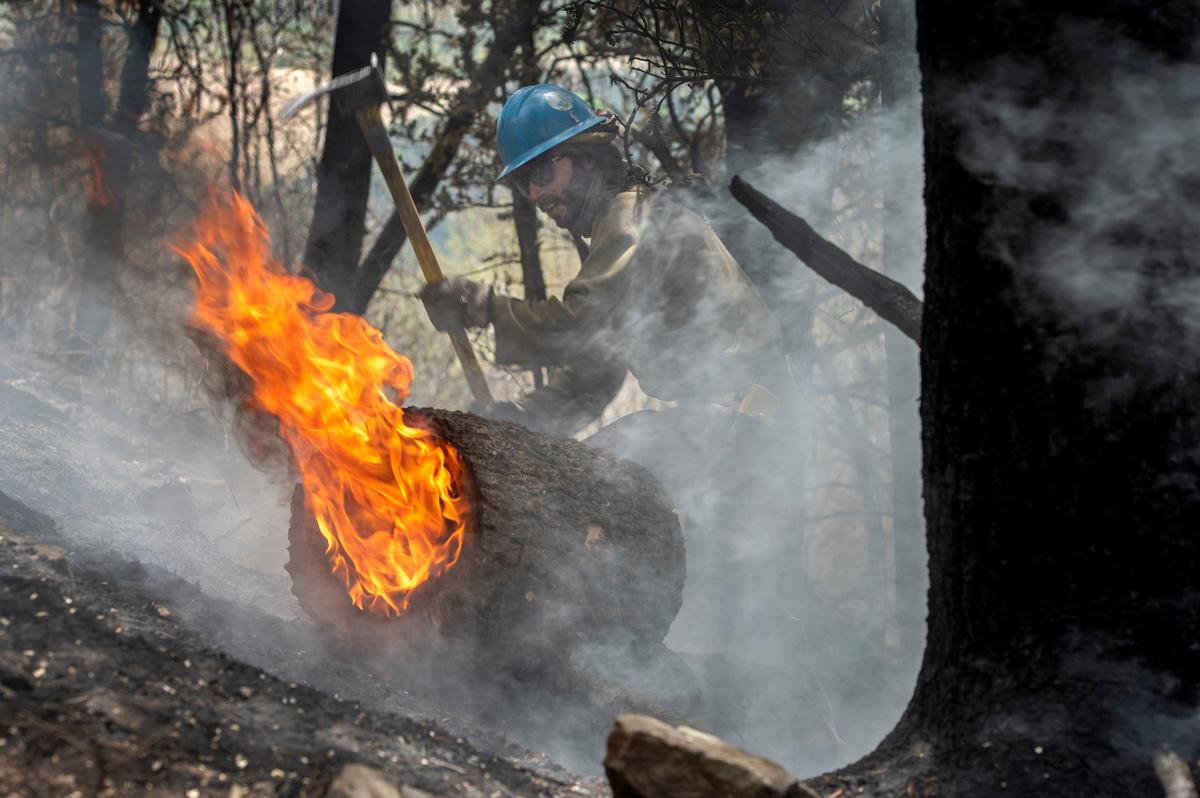 Massive New Mexico Blaze Blamed on Miscalculations, Errors