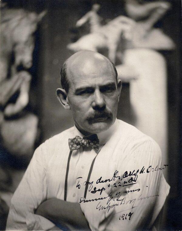 A signed photograph of Gutzon Borglum, 1919. (Public Domain)