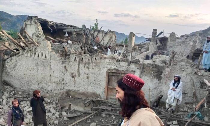 Earthquake in Afghanistan Kills 1,000 People, Injures Over 1,500