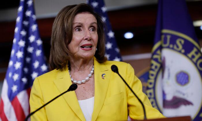 Pelosi Announces House Will Vote Immediately on ‘Assault Weapon’ Ban After Democrat Infighting